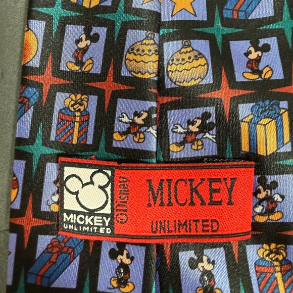 🎁 Vintage Mickey Unlimited Disney Tie Mickey Mouse Holiday Gift Print - Picture 3 of 3